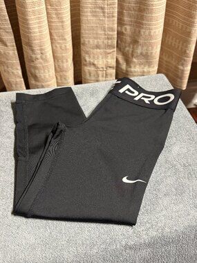 Nike Pro Dri-Fit Girls Leggings Spandex — Size S